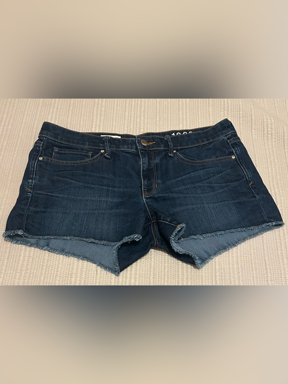 Dark Blue Denim GAP 1969 Summer Cut-offs Women’s Shorts